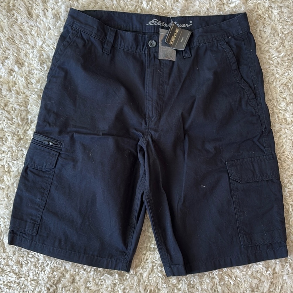 100% Cotton, Eddie Bauer, Black Cargo Shorts, Men Size 34 New